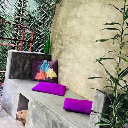 Venora Hiriketiya Bed & Breakfast Dickwella Exterior photo